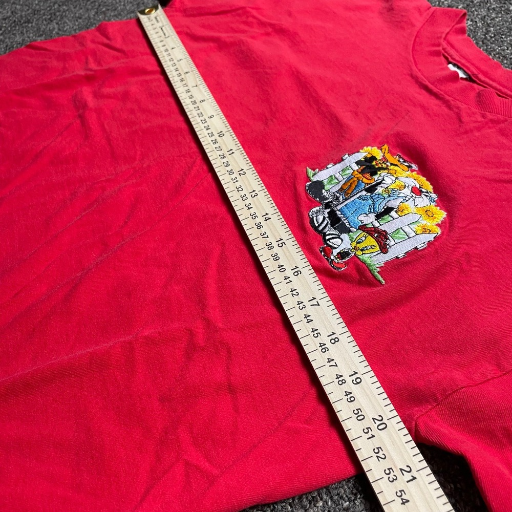 Vintage Looney Tunes Embroidered T-Shirt Red Daffy Sylvester Tweety 90s Single - Picture 5 of 7
